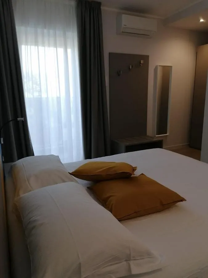 Couette-café B&B Come A Casa Venturina Terme Italie